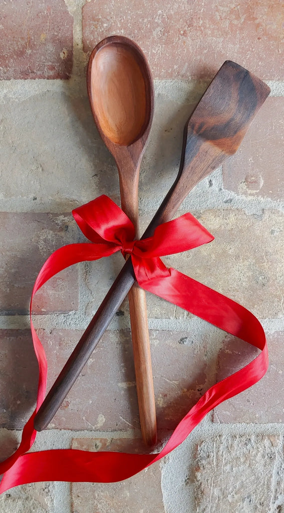Hand-carved Walnut Wood Spoon Gift Set